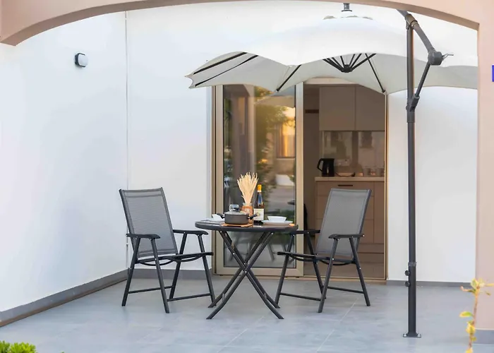 Дом отдыха Row 7 Homes *