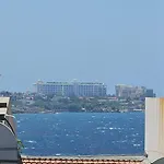 Vakantiehuis Row 7 Homes Girne